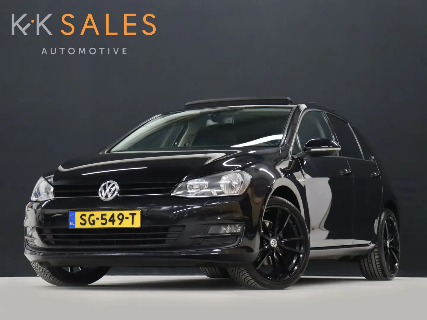 Volkswagen Golf 1.6 TDI Highline [SCHUIFKANTELDAK, STOELVERWARMING Schwarz - 1