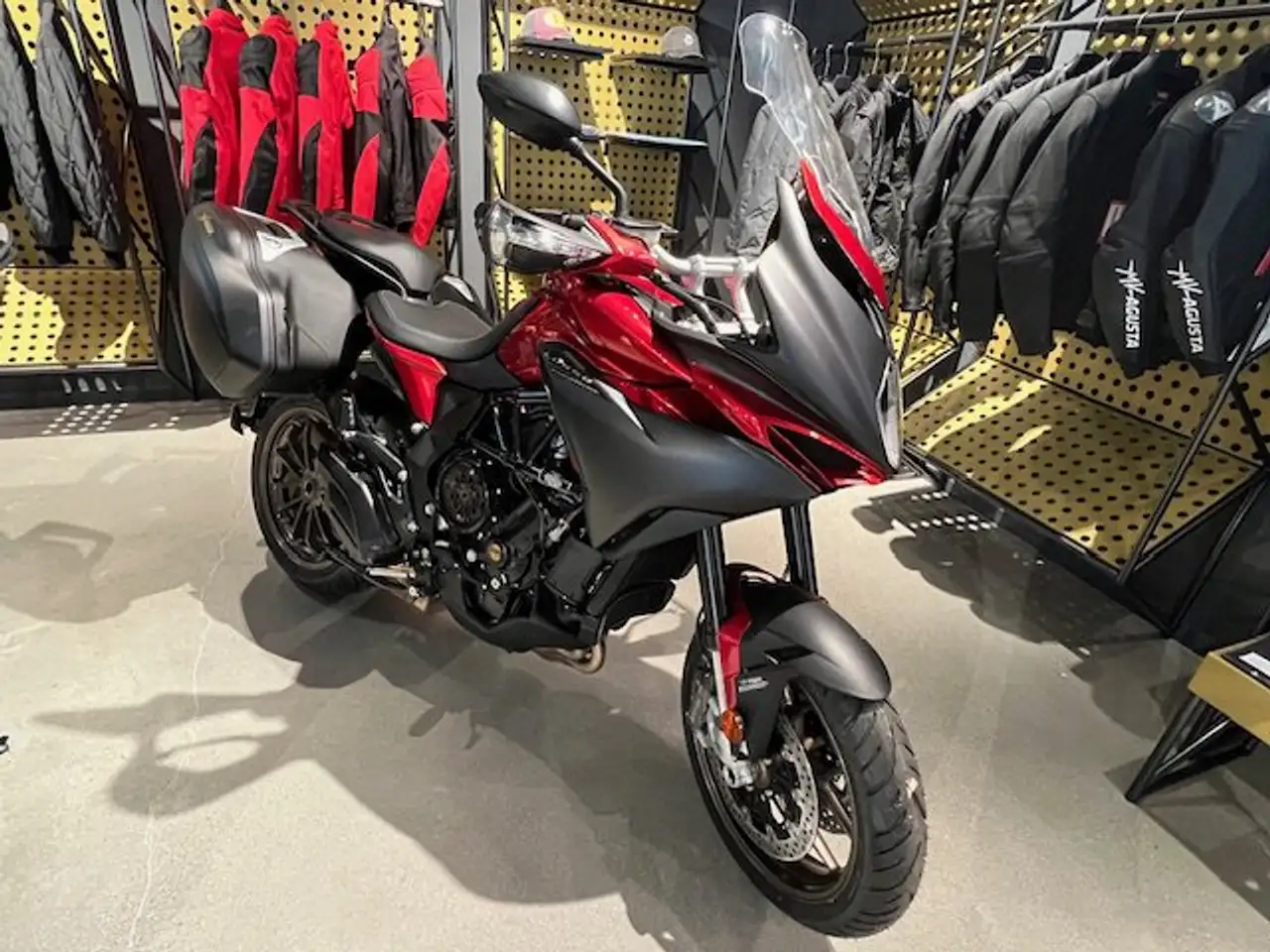 MV Agusta Turismo Veloce 800