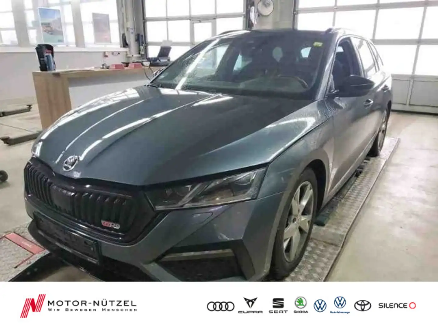 Skoda Octavia Combi RS 2.0 TDI DSG MATRIX+NAVI+ACC+AHK Grau - 1