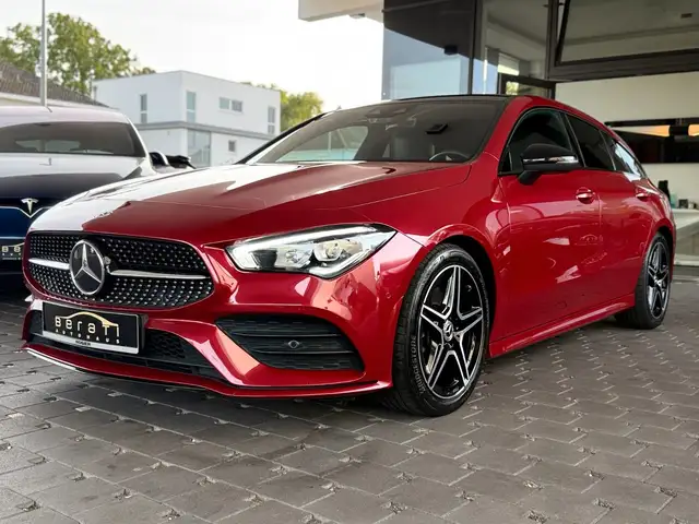 Mercedes-Benz CLA 250 CLA 250 4MATIC 2xAMG/Pano/MBUX/AHK/AutoPilot