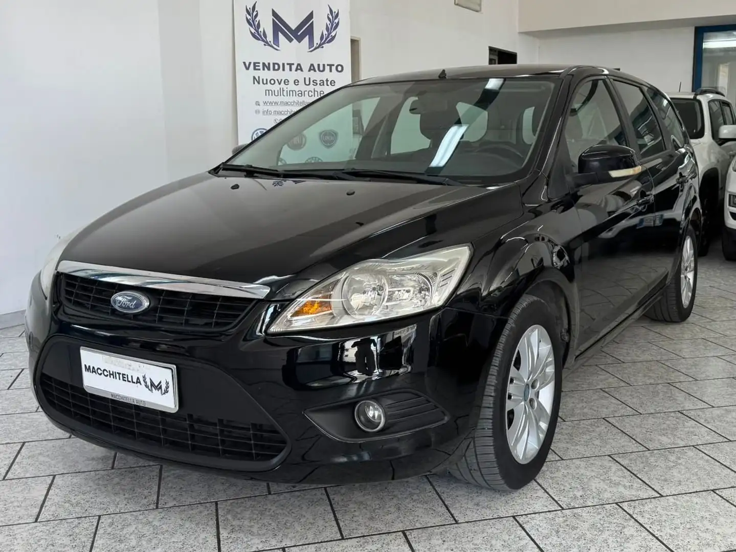 Ford Focus Focus Style Wagon 1.6 tdci Titanium dpf Negro - 2