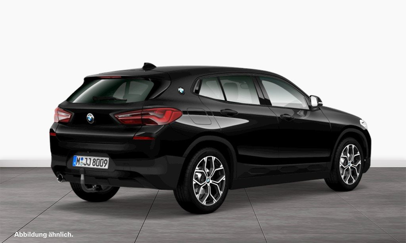 BMW X2 sDrive18i — photo 2