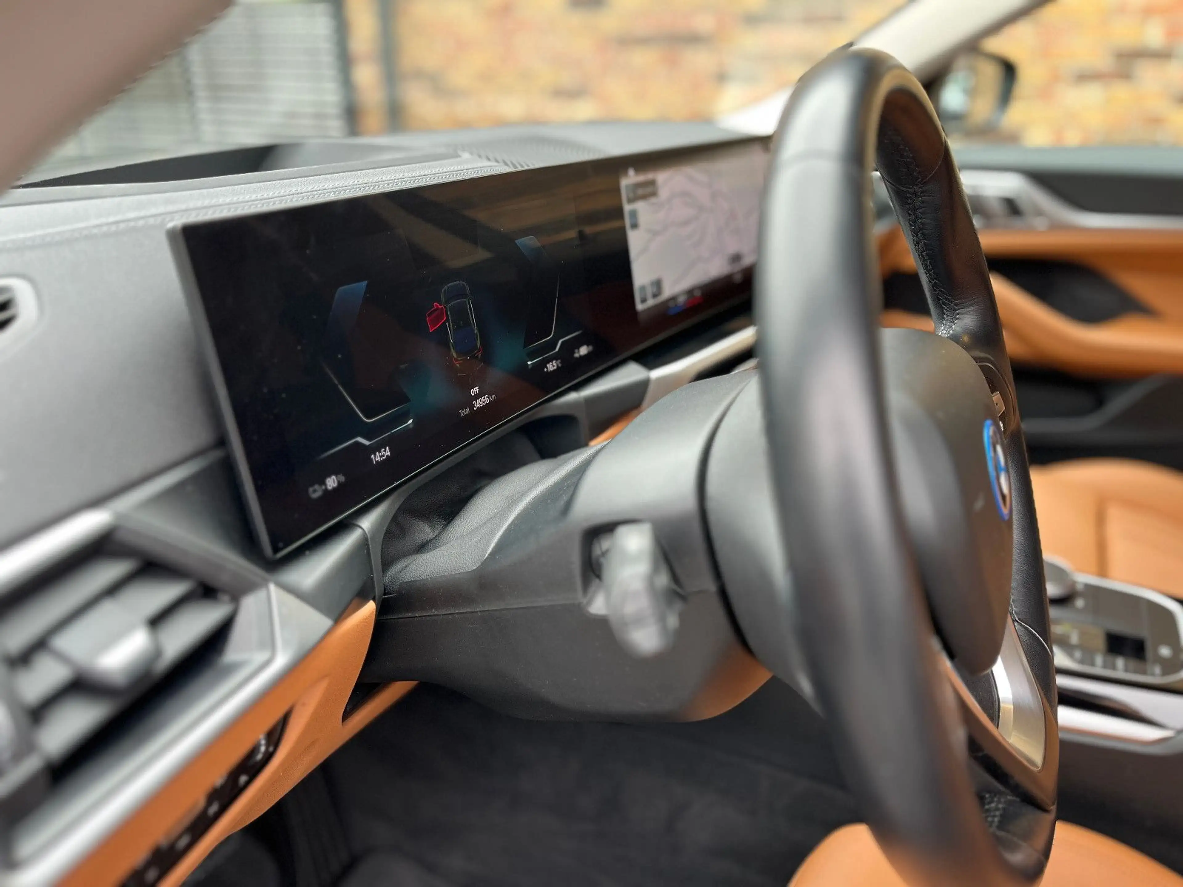 BMW i4 40eDrive GranCoupe HUD AHK CockProf BQT 100% — photo 19