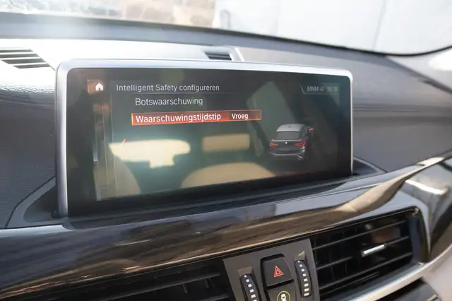 BMW X1 view 15