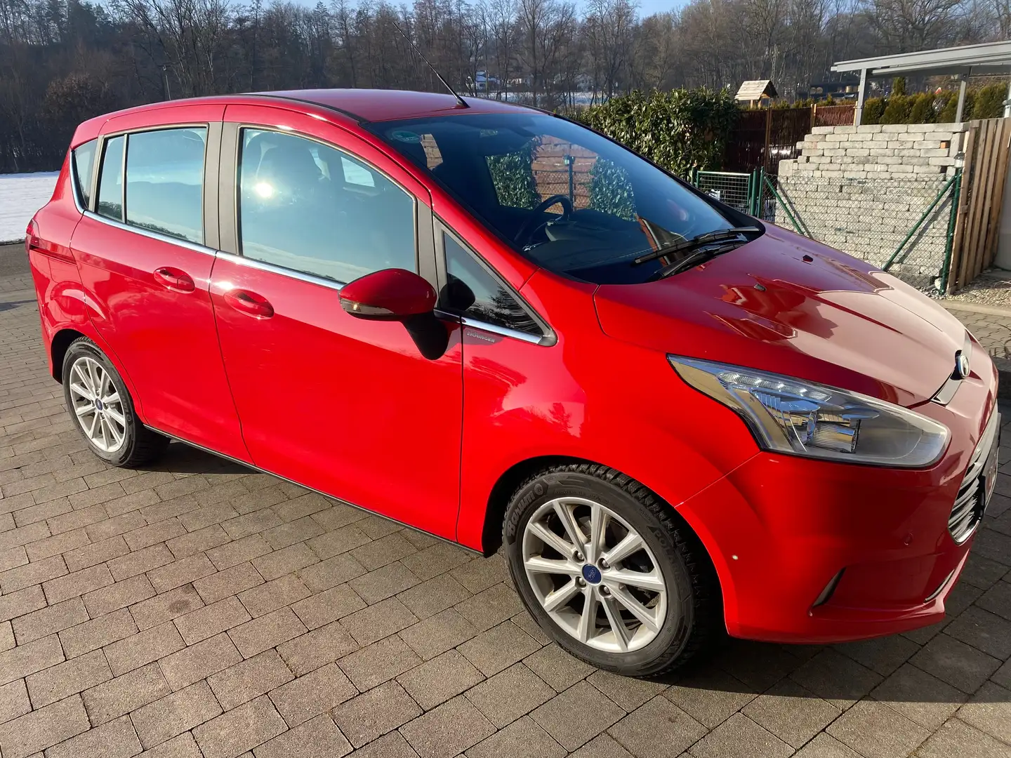 Ford B-Max Titanium Rouge - 2