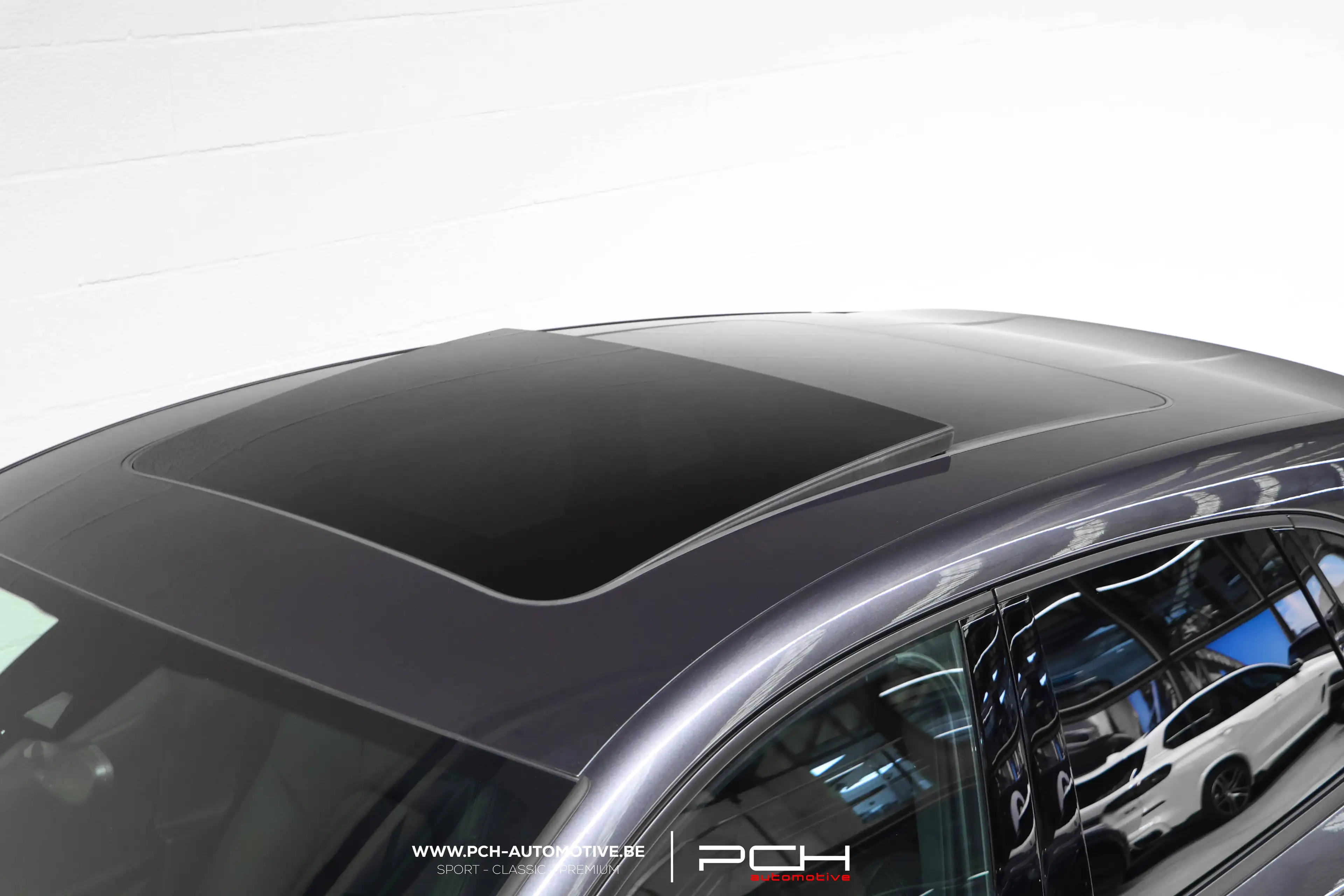 Porsche Macan 2.0 Turbo 252cv PDK Aut. GPS / PDLS+ / TOIT PANO / CARNET COMPLET PORSCHE CENTRE / 1er PROPRIETAIRE — photo 7