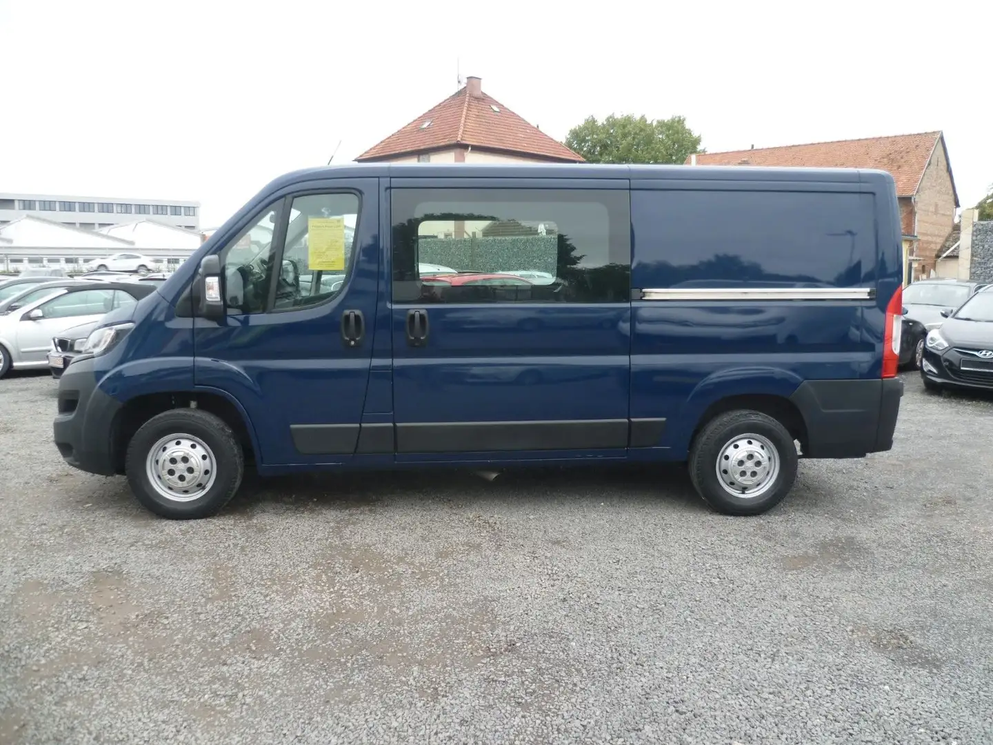 Peugeot Boxer Kasten 333 L2H1 Klima Navi Kam 2xSchiebet. Blau - 2