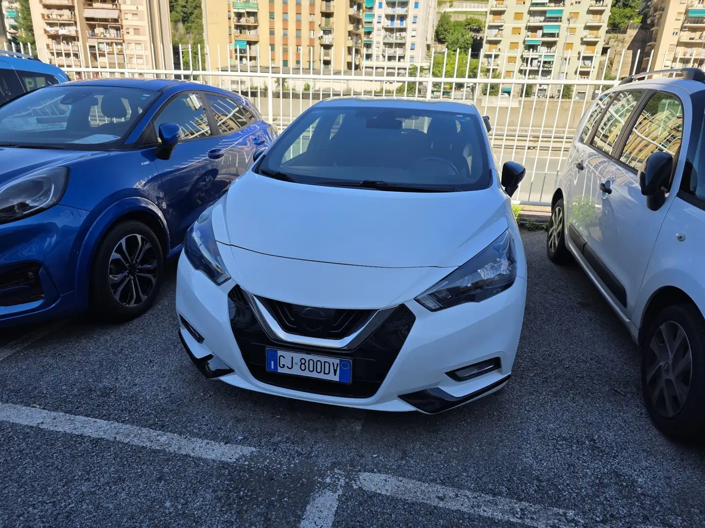 Nissan Micra Micra V 2017 1.0 ig-t N-Design 92cv Weiß - 1