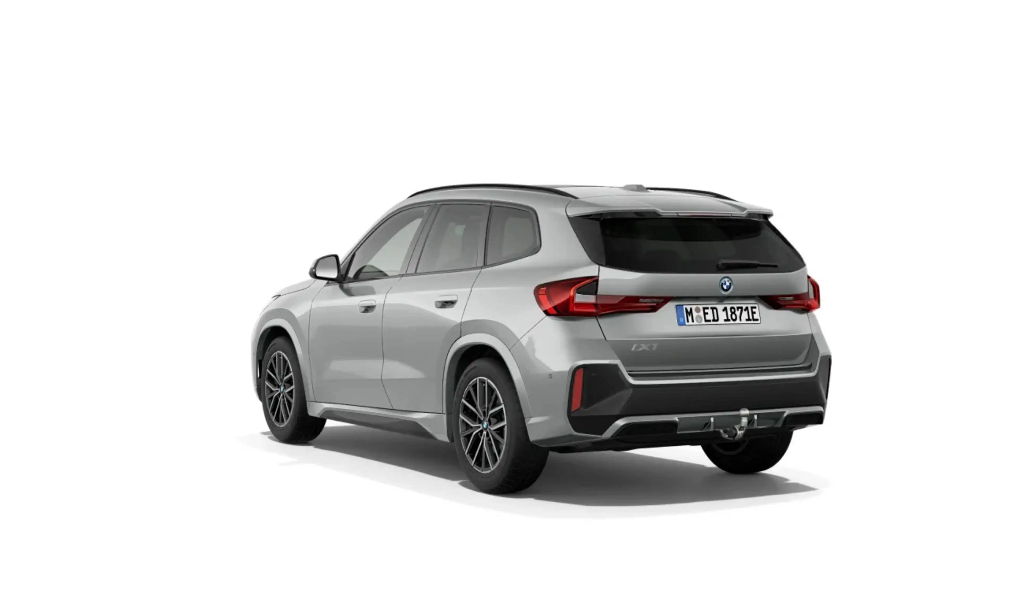 BMW iX1 eDrive20 M Sport — photo 6