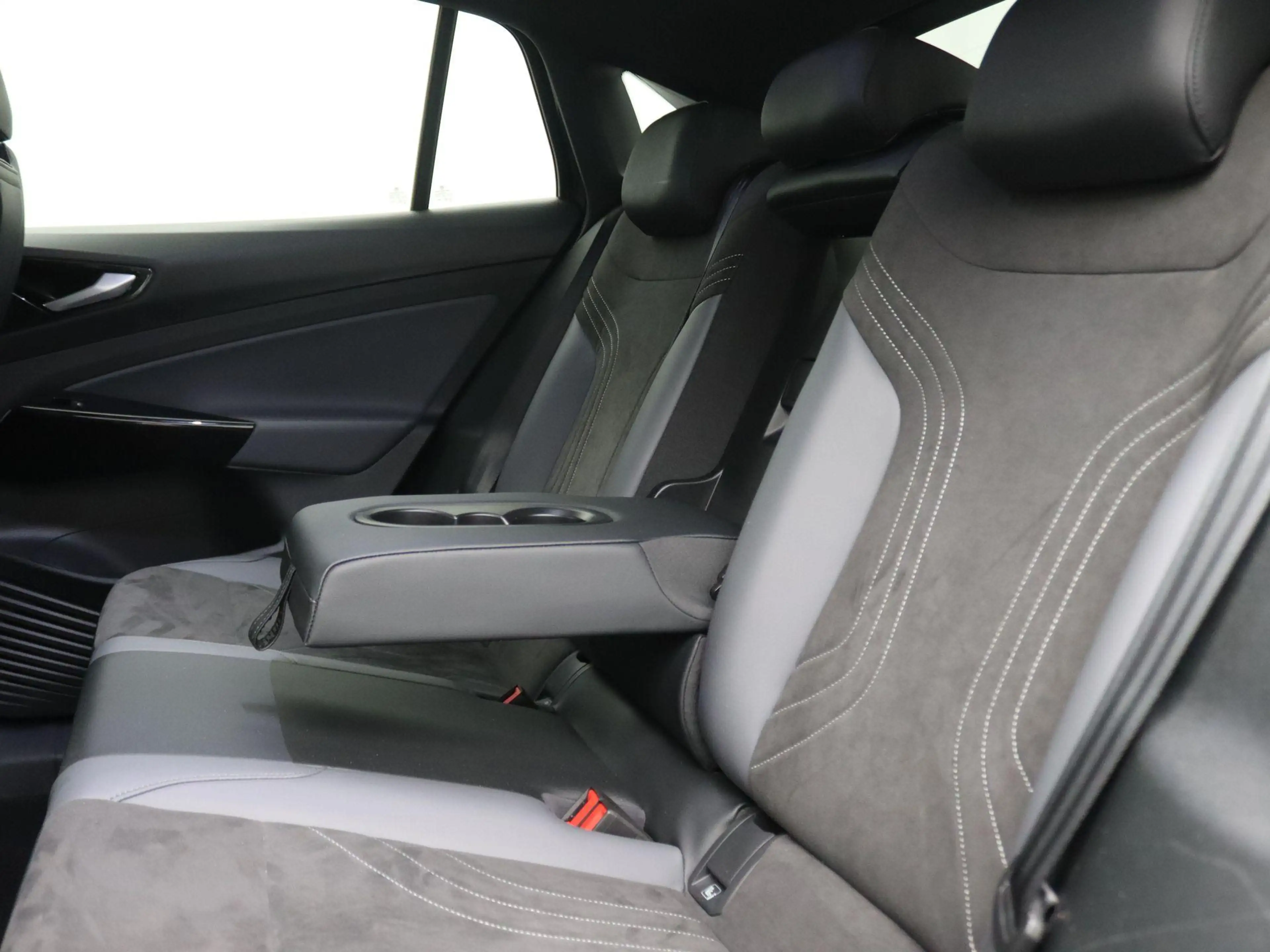 Volkswagen ID.5 Pro 77 kWh 204PK Aut. Keyless, Navi, 20" LM Velgen — photo 7