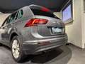 Volkswagen Tiguan 2.0 TDI BMT Highline 4Motion / PANO / VIRTUAL TAC Grijs - thumbnail 8