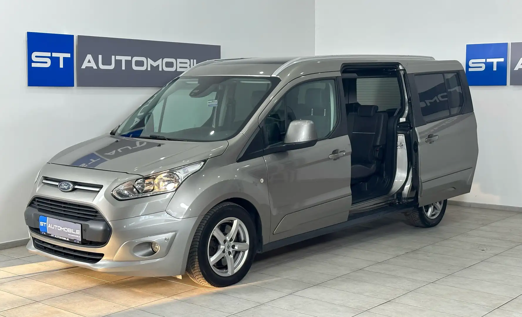 Ford Grand Tourneo Titanium Powershift L2 Aut. // PANORAMADACH // Grau - 1