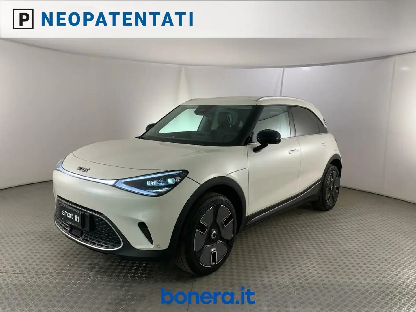smart #1 Premium White - 1