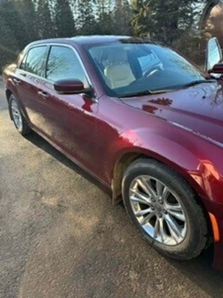 Chrysler 300 снимка Chrysler 300