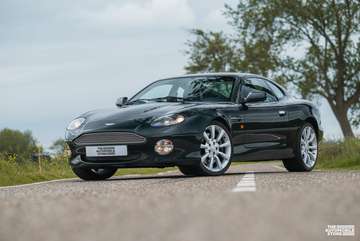 V12 Vantage  manual  Pentland Green