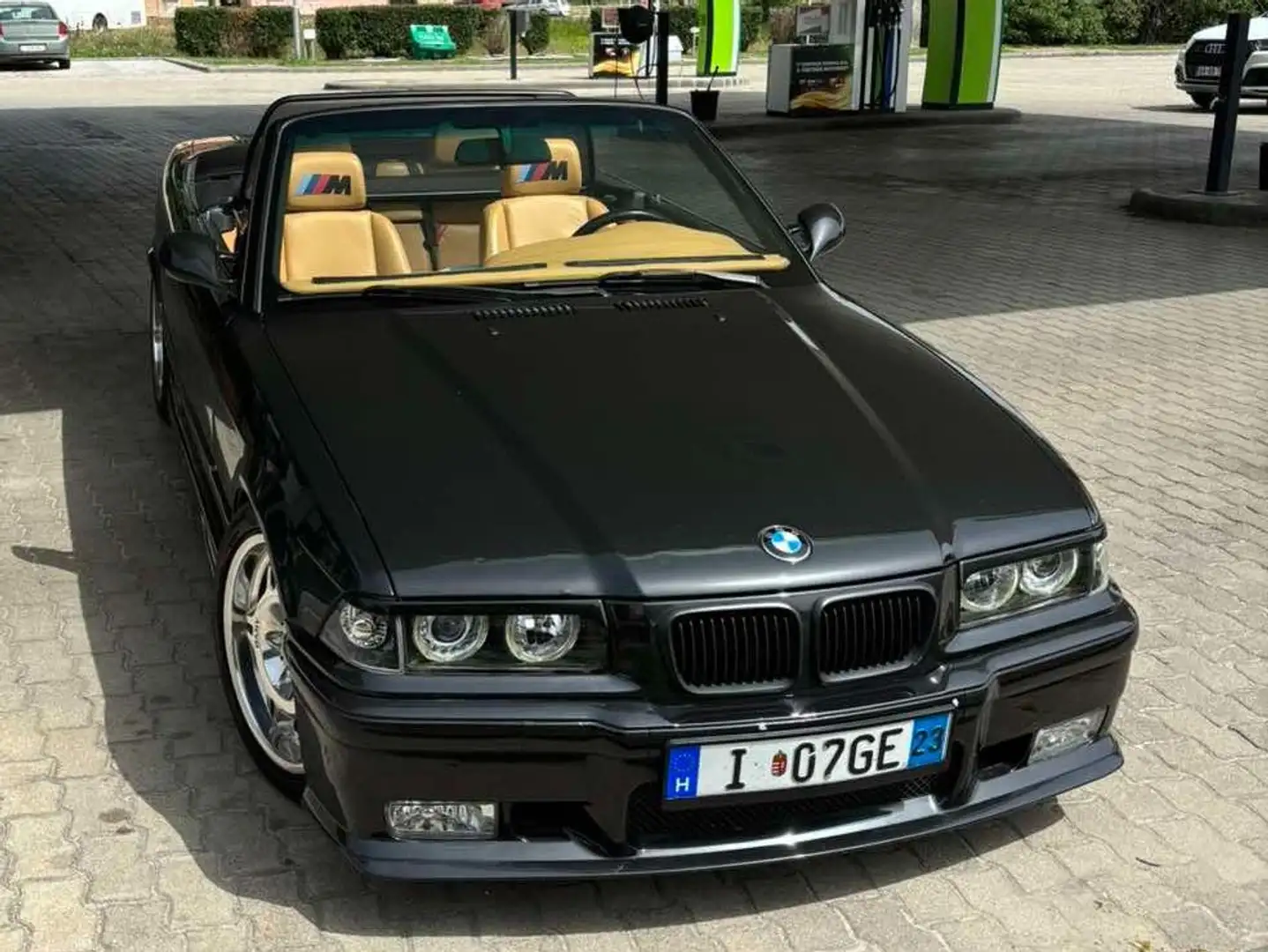BMW 325 325i - 2