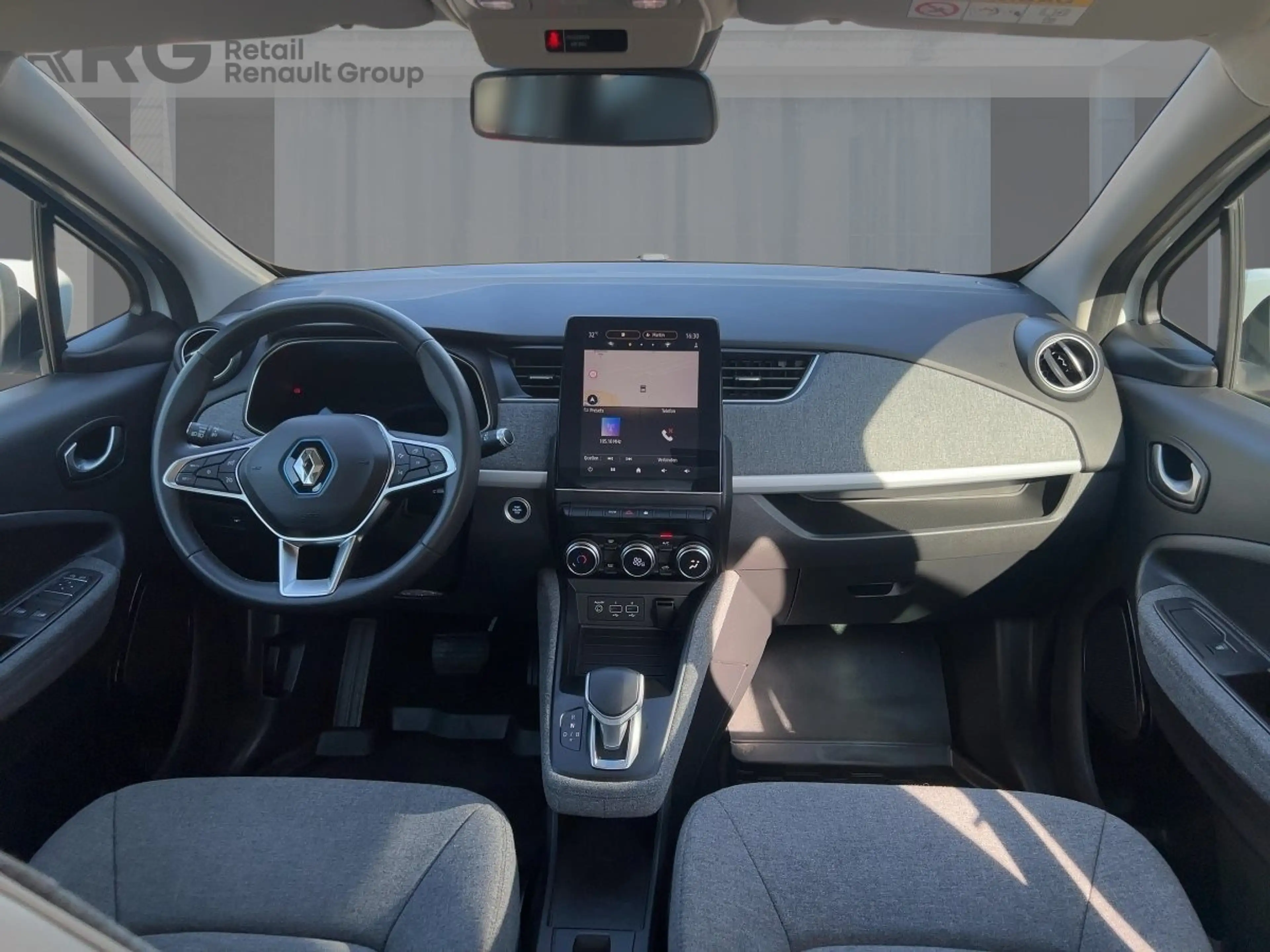 Renault ZOE R110/Z.E. 50 EXPERIENCE — photo 10