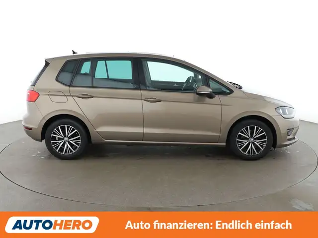 Volkswagen Golf Sportsvan view 7