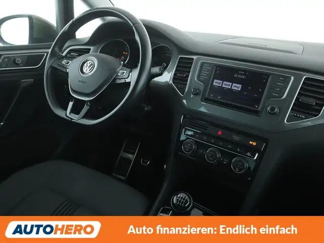 Volkswagen Golf Sportsvan view 13