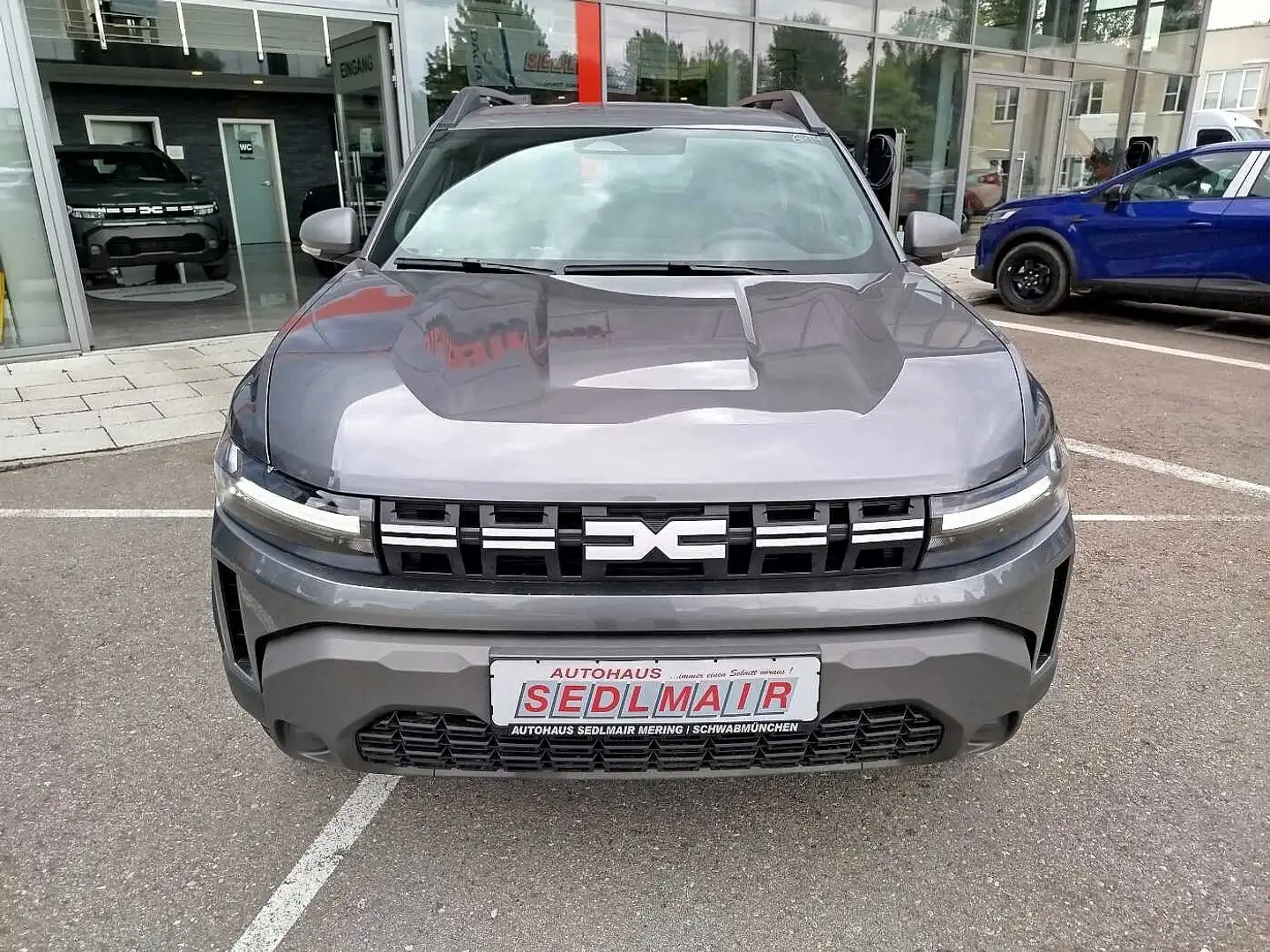 Dacia Duster TCe 130 4x4 Expression *WINTERPAKET* Grigio - 2