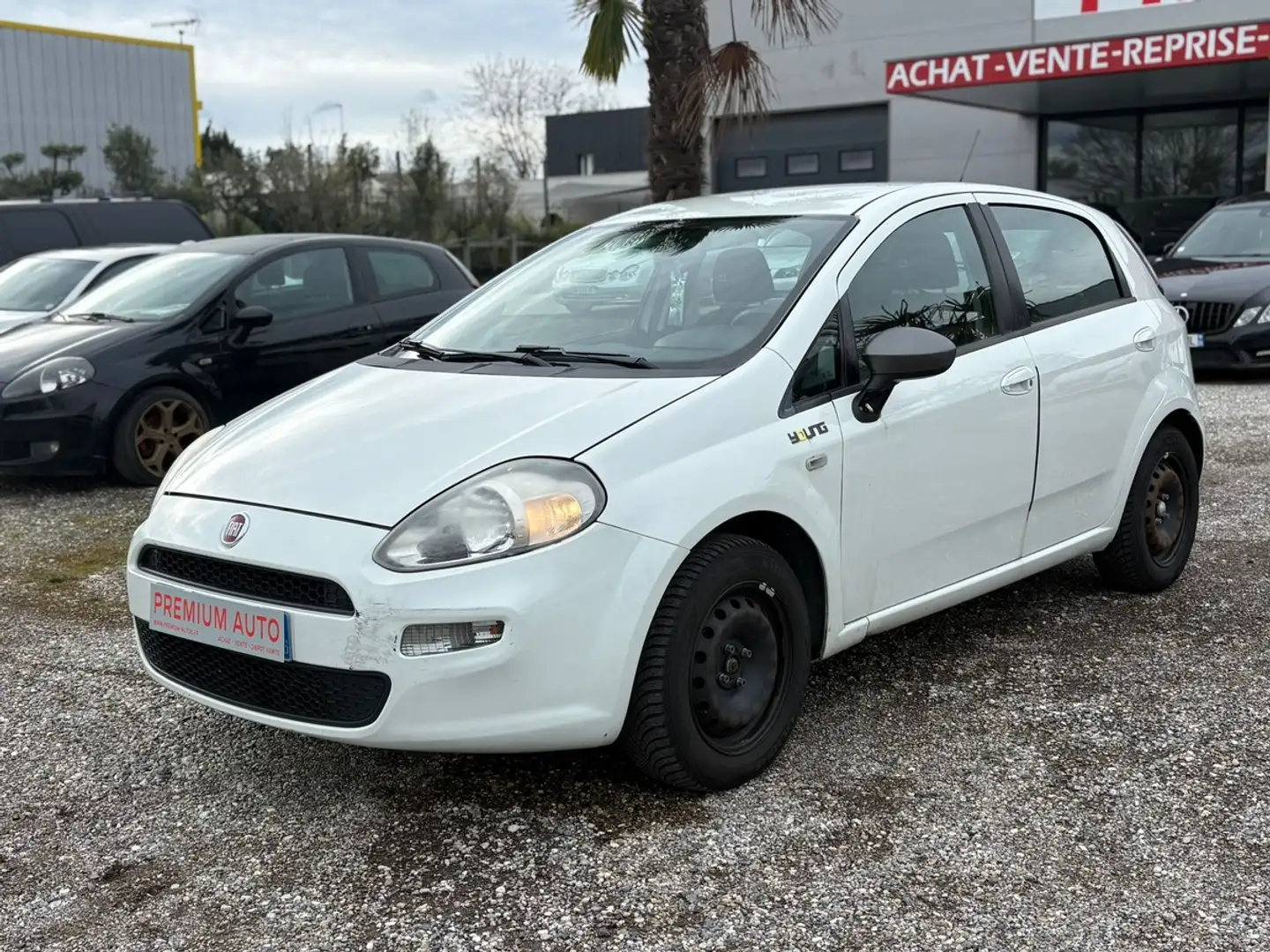 Fiat Punto III 1.3 MULTIJET 16V 75 YOUNG 5P Weiß - 1