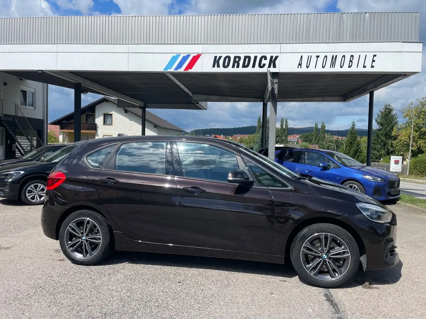 BMW 225 225xe ACTIVE TOURER "SPORT LINE"NAVI/LED/CAM/ACC Braun - 1