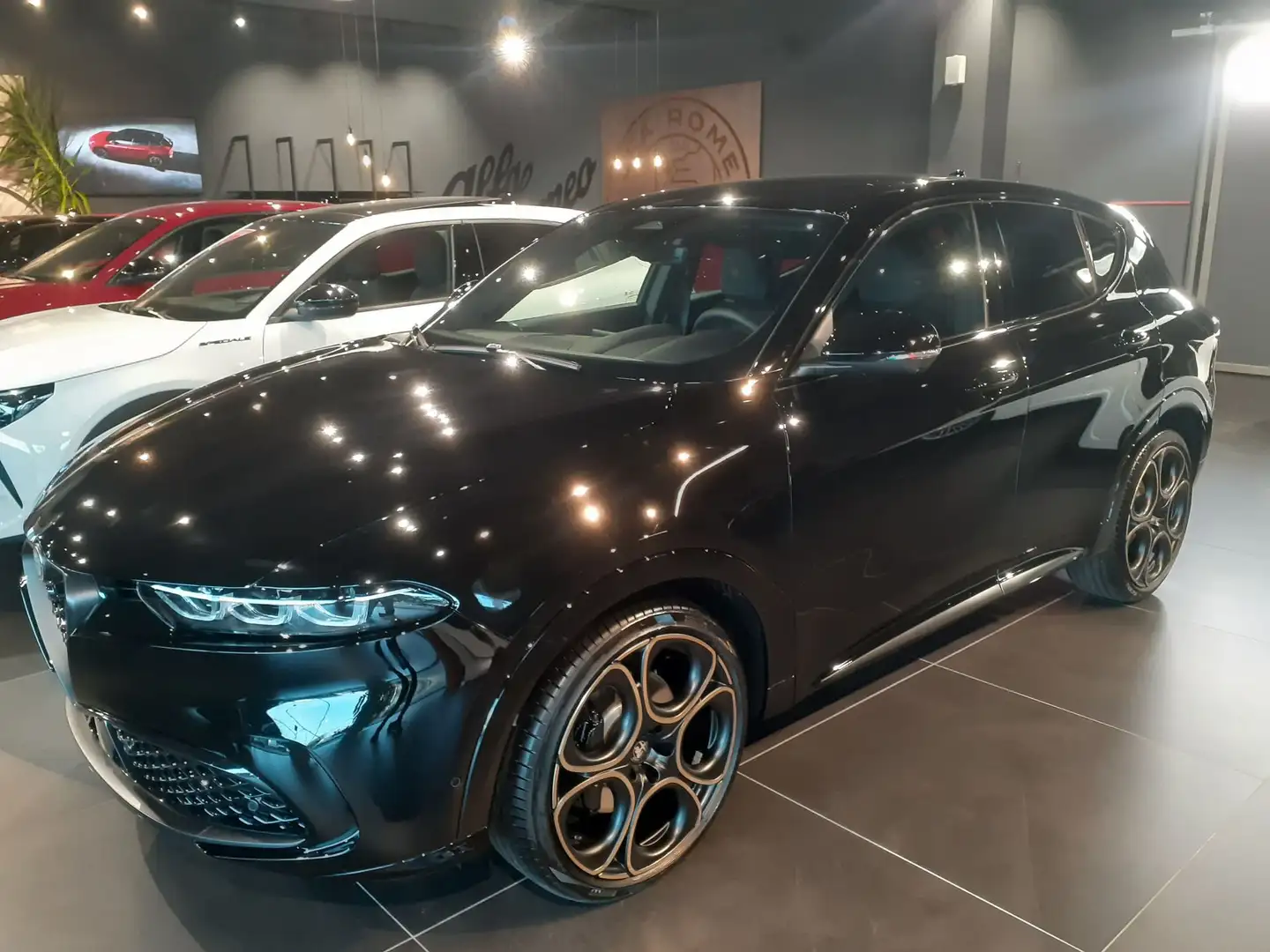 Alfa Romeo Tonale Tonale 1.6 JTD 130 CV Intensa (da Immatricolare c Noir - 1