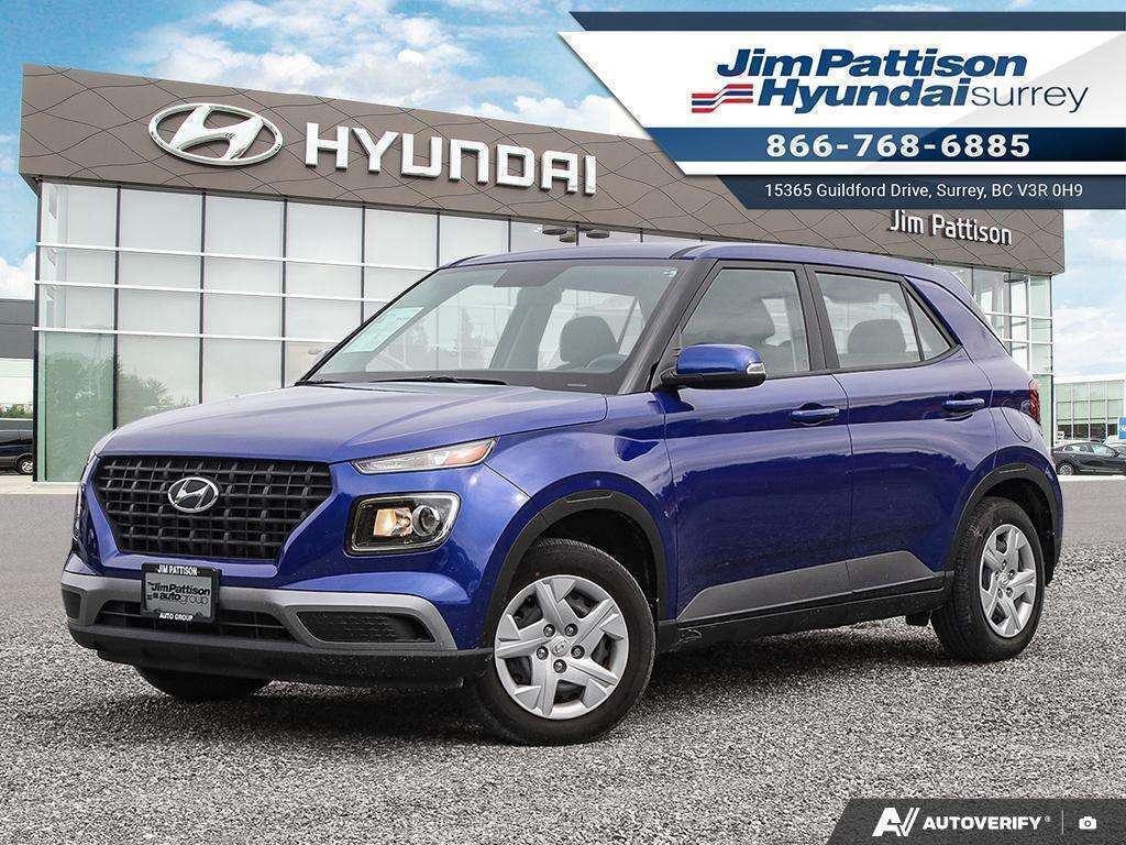 Gray 2022 Hyundai Venue SUV / Crossover  Automatic