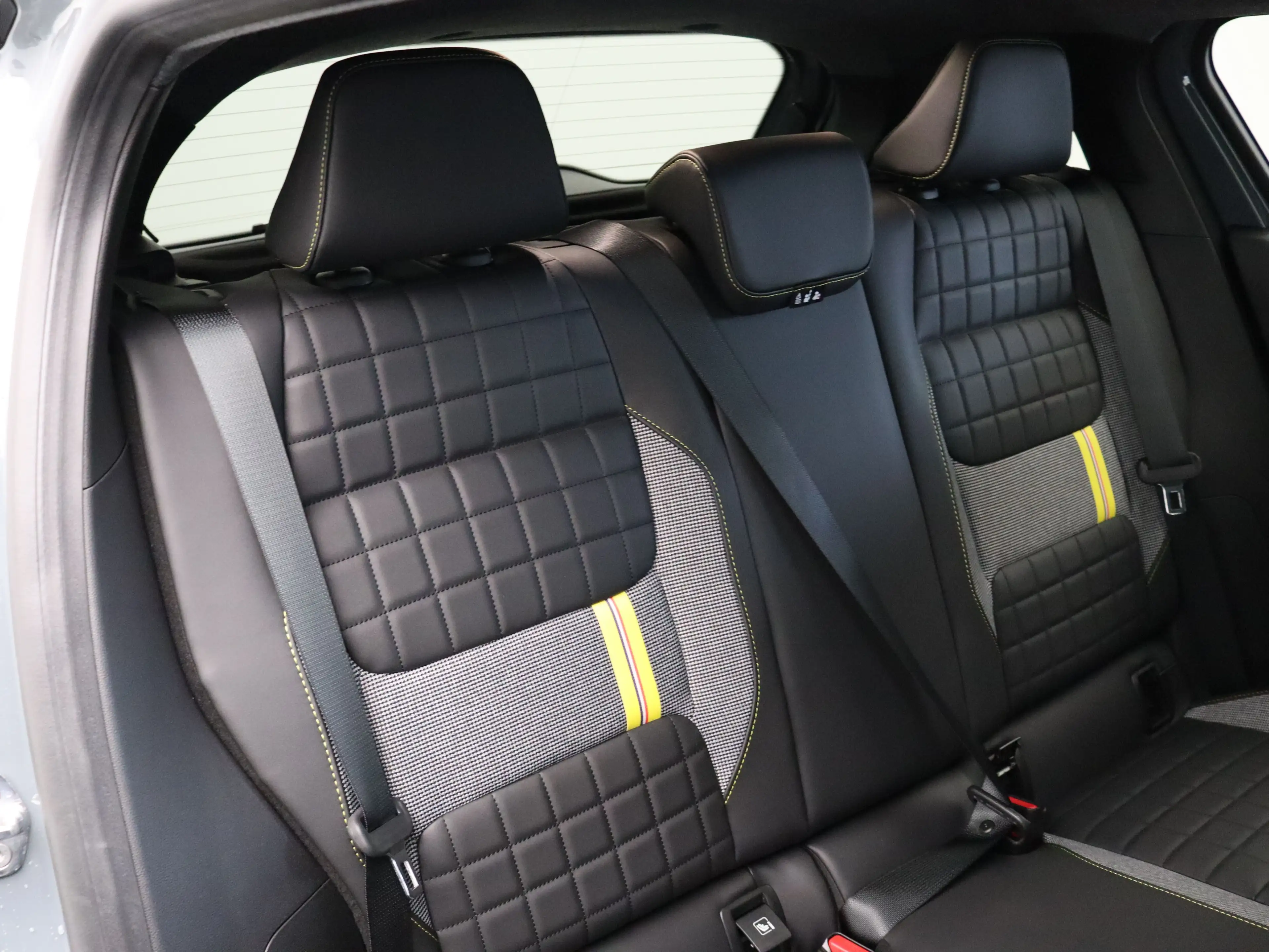 Renault R 4 Iconic Comfort range | Achteruitrijcamera | Elektr — photo 9