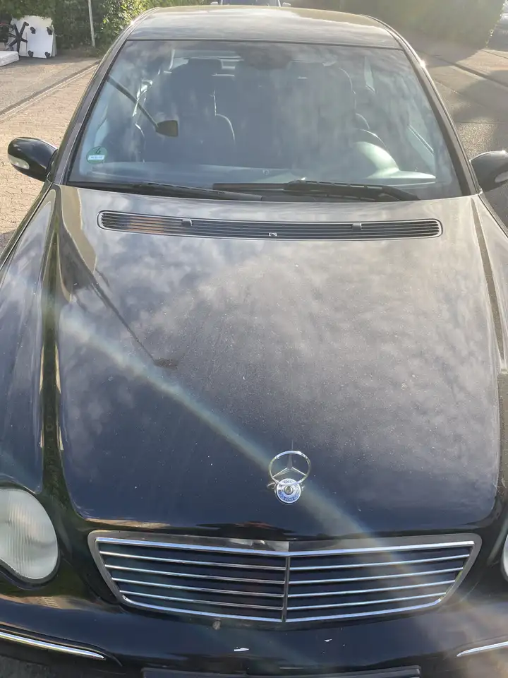 Mercedes-Benz C 180