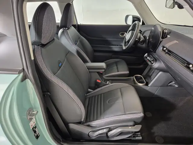 Mini Cooper Cooper view 10