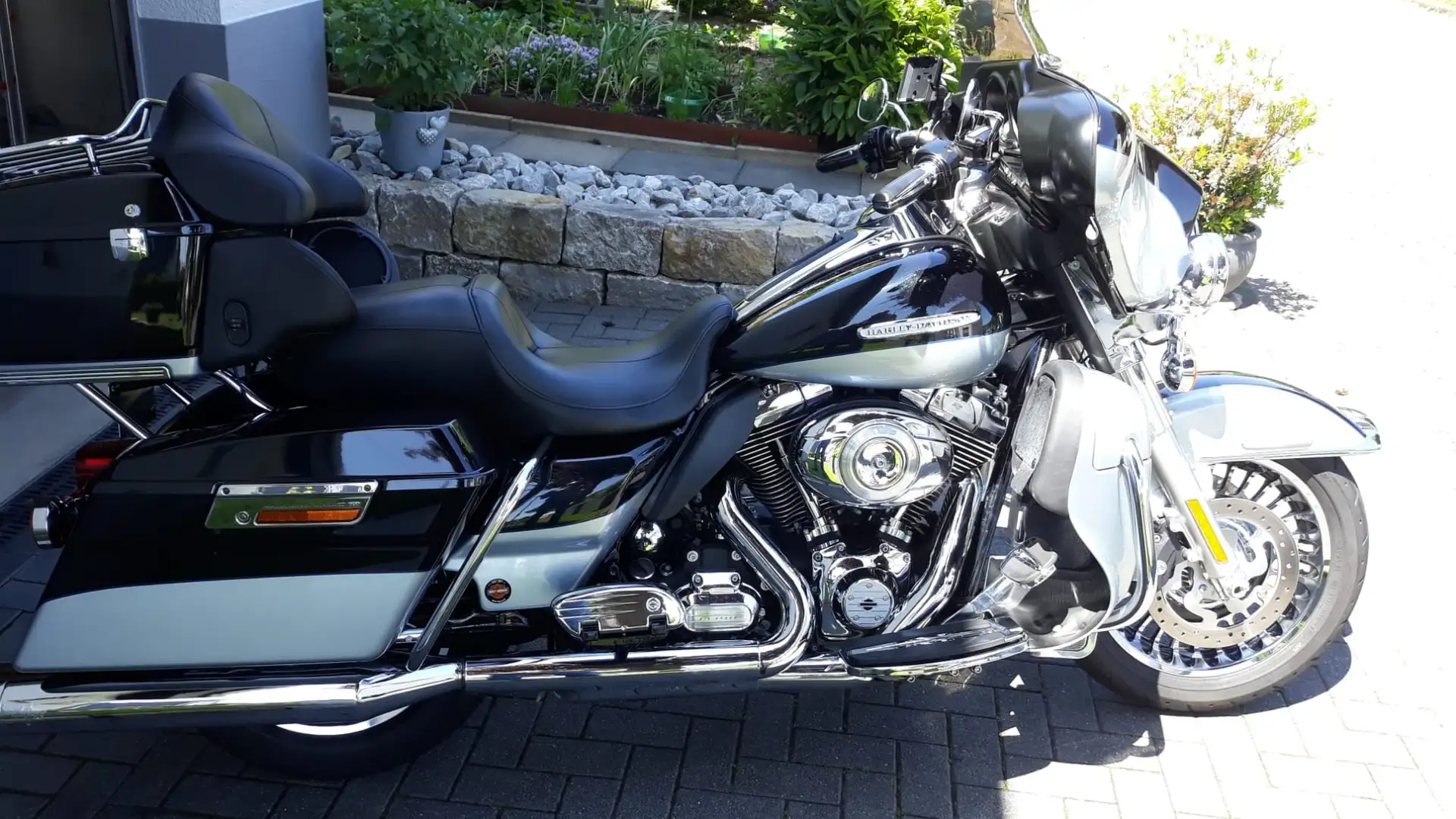 Harley-Davidson Electra Glide Glide Ultra Limited Schwarz - 2