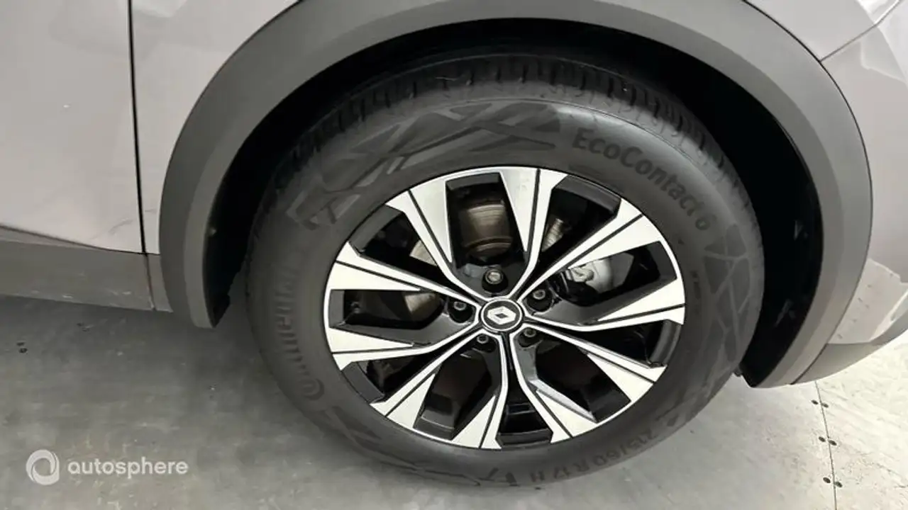 Renault Captur — photo 20