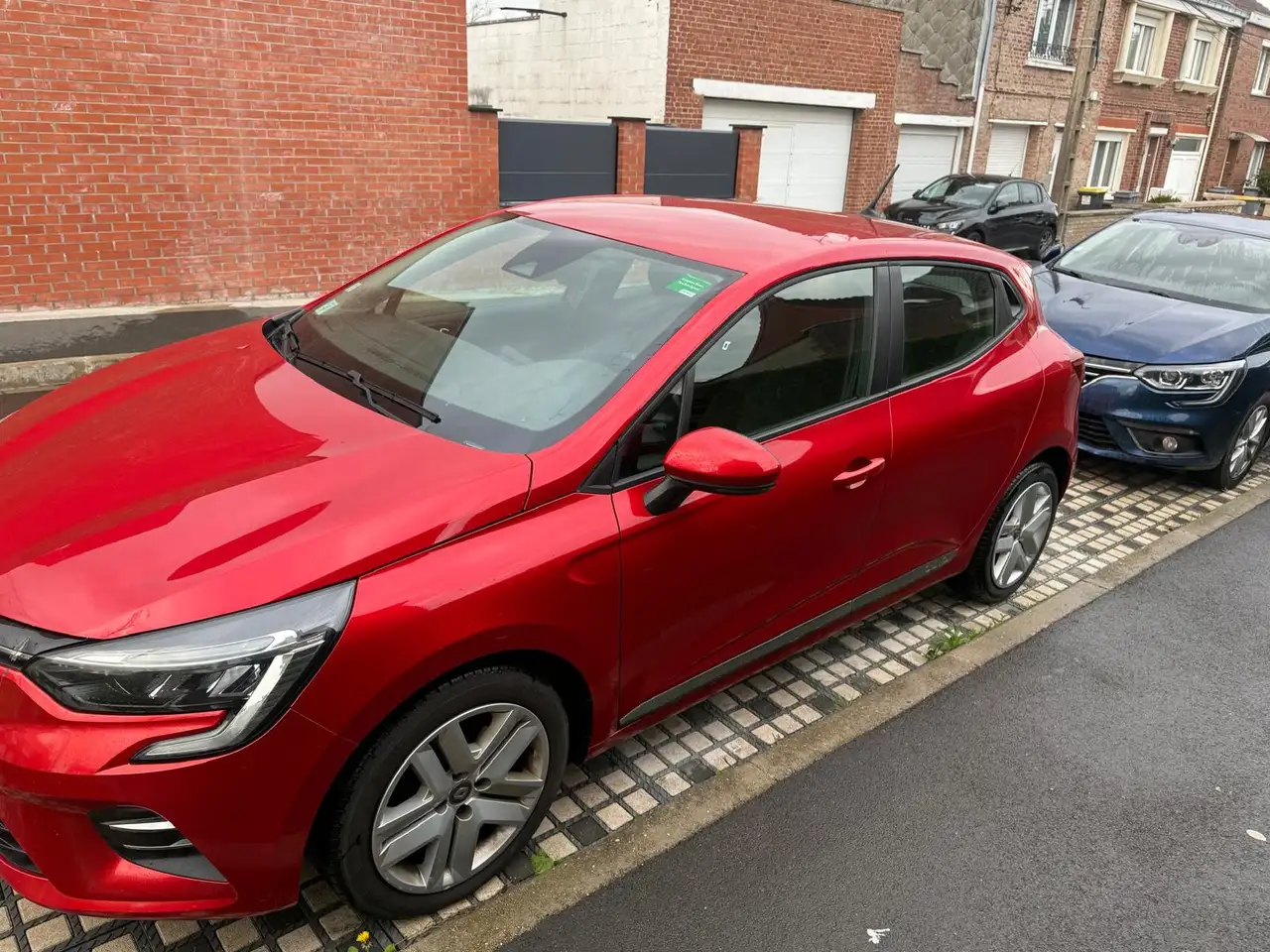 Renault Clio Citadine 3 portes — photo 4