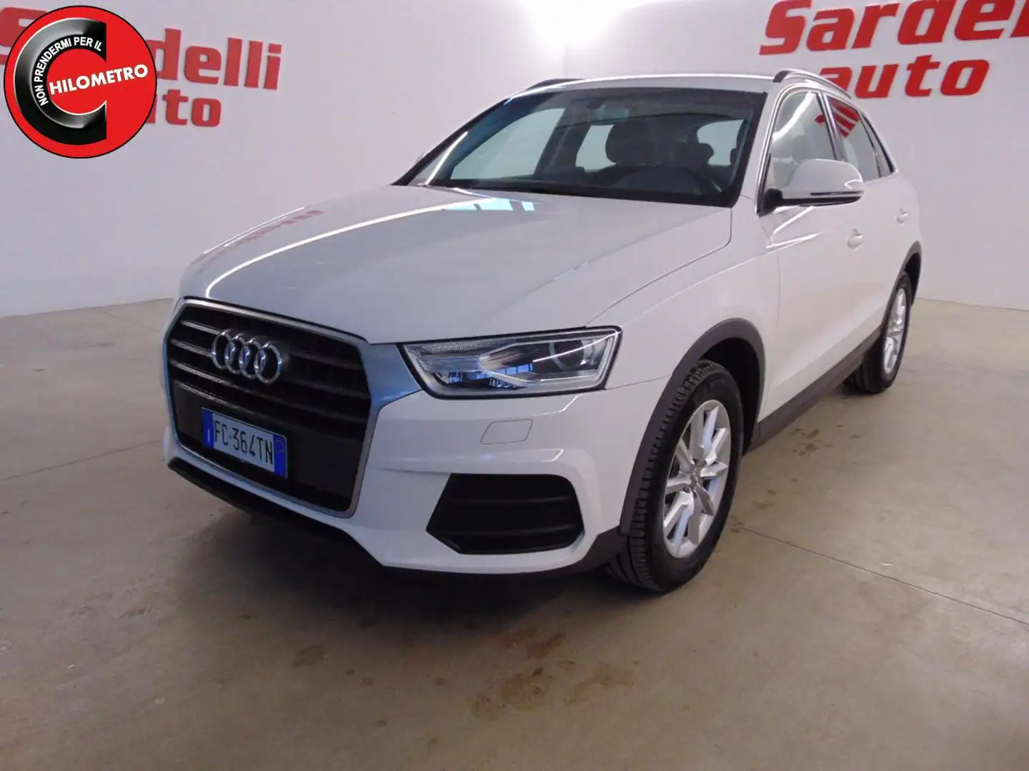 Audi Q3 2.0 TDI 150 CV Business Blanc - 1