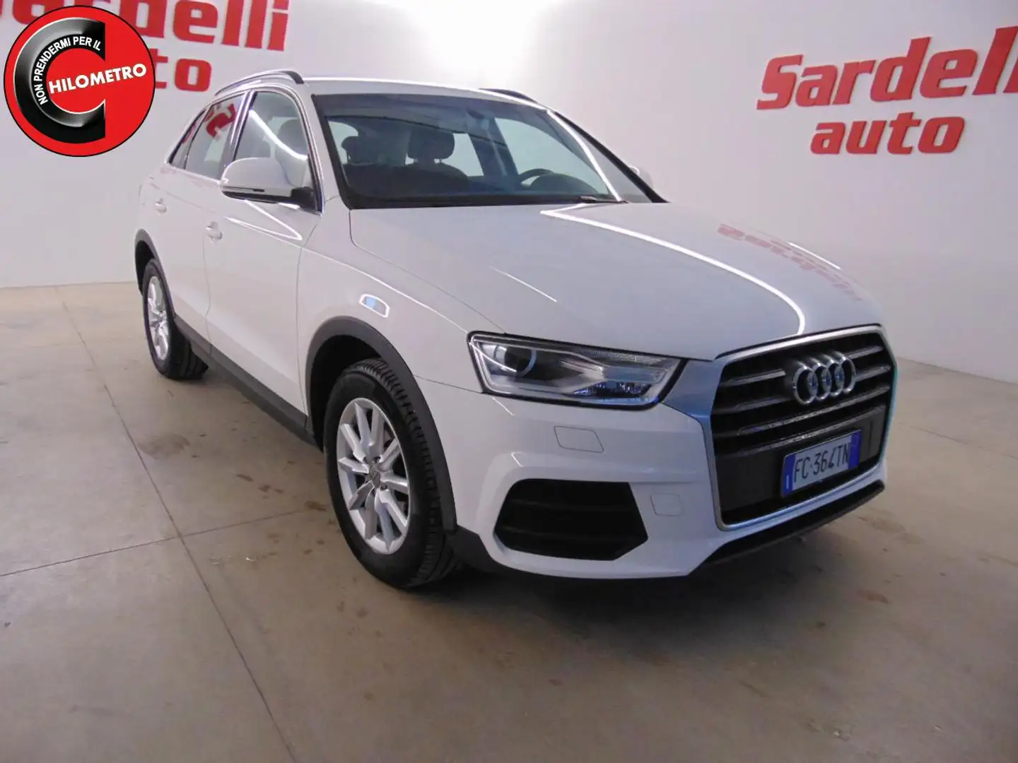 Audi Q3 2.0 TDI 150 CV Business Blanc - 2