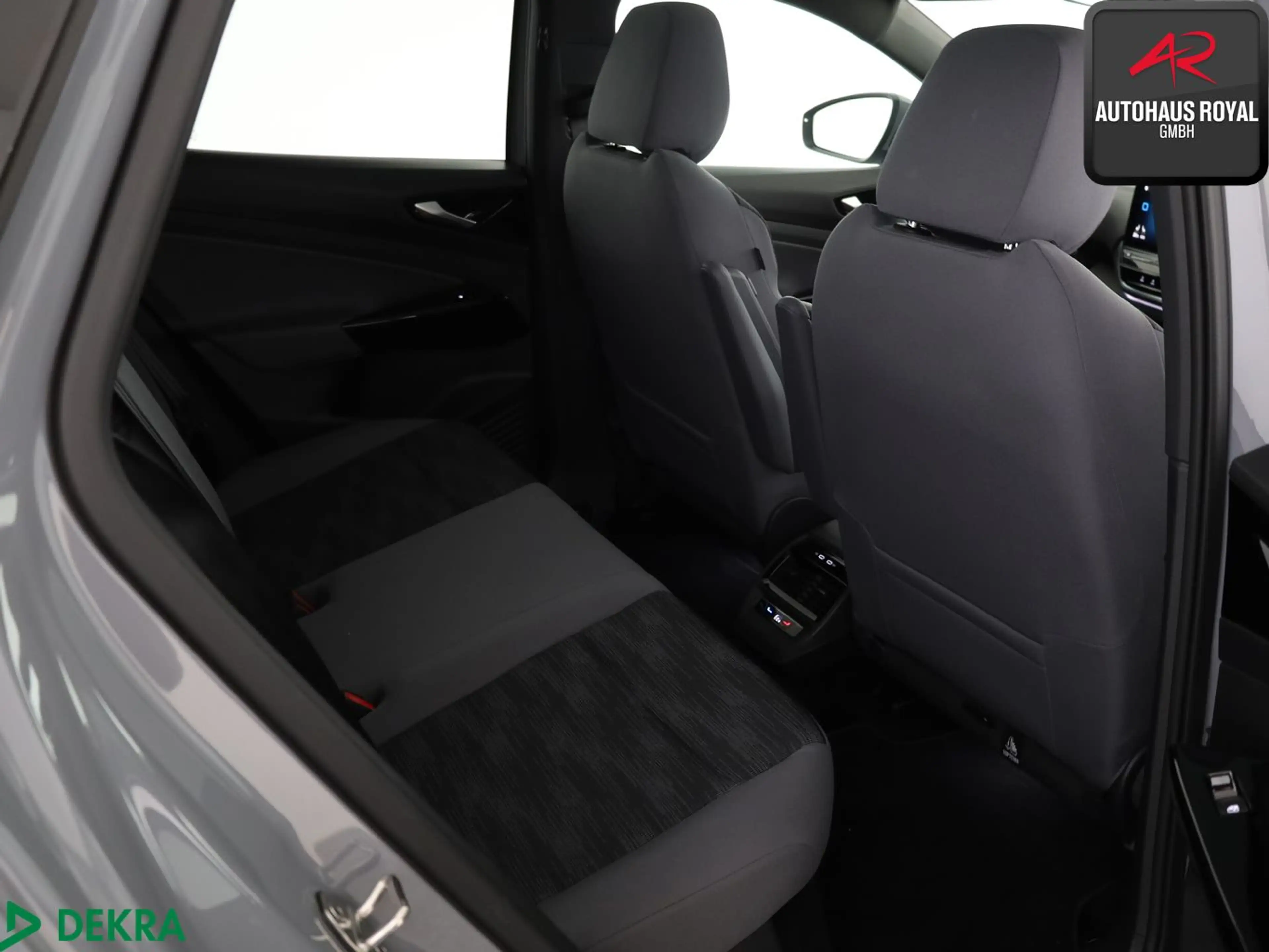 Volkswagen ID.4 PRO PERFORMANCE WÄRMEPUMPE,HUD,360GRAD,ACC — photo 12
