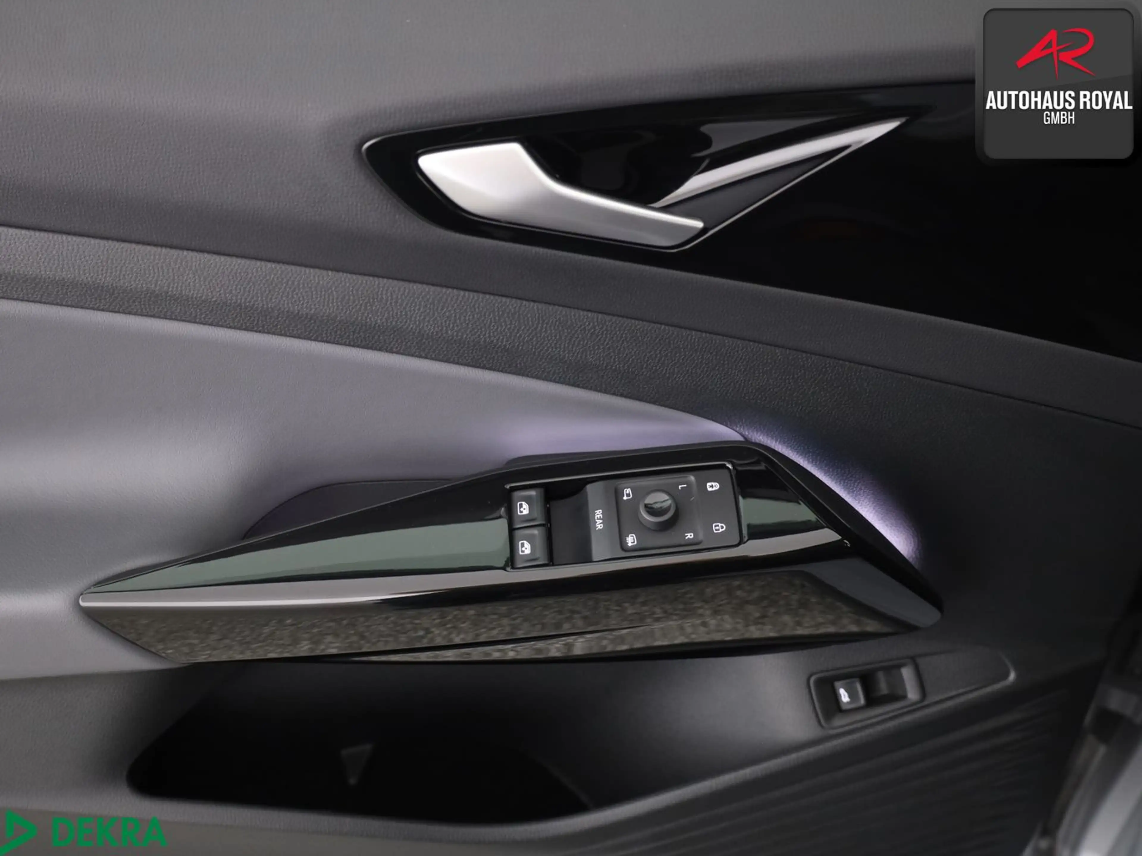 Volkswagen ID.4 PRO PERFORMANCE WÄRMEPUMPE,HUD,360GRAD,ACC — photo 14