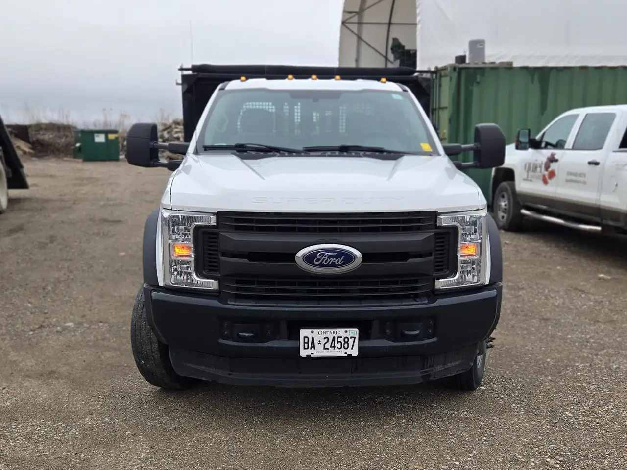 Ford F-550 Super Duty снимка Ford F-550 Super Duty