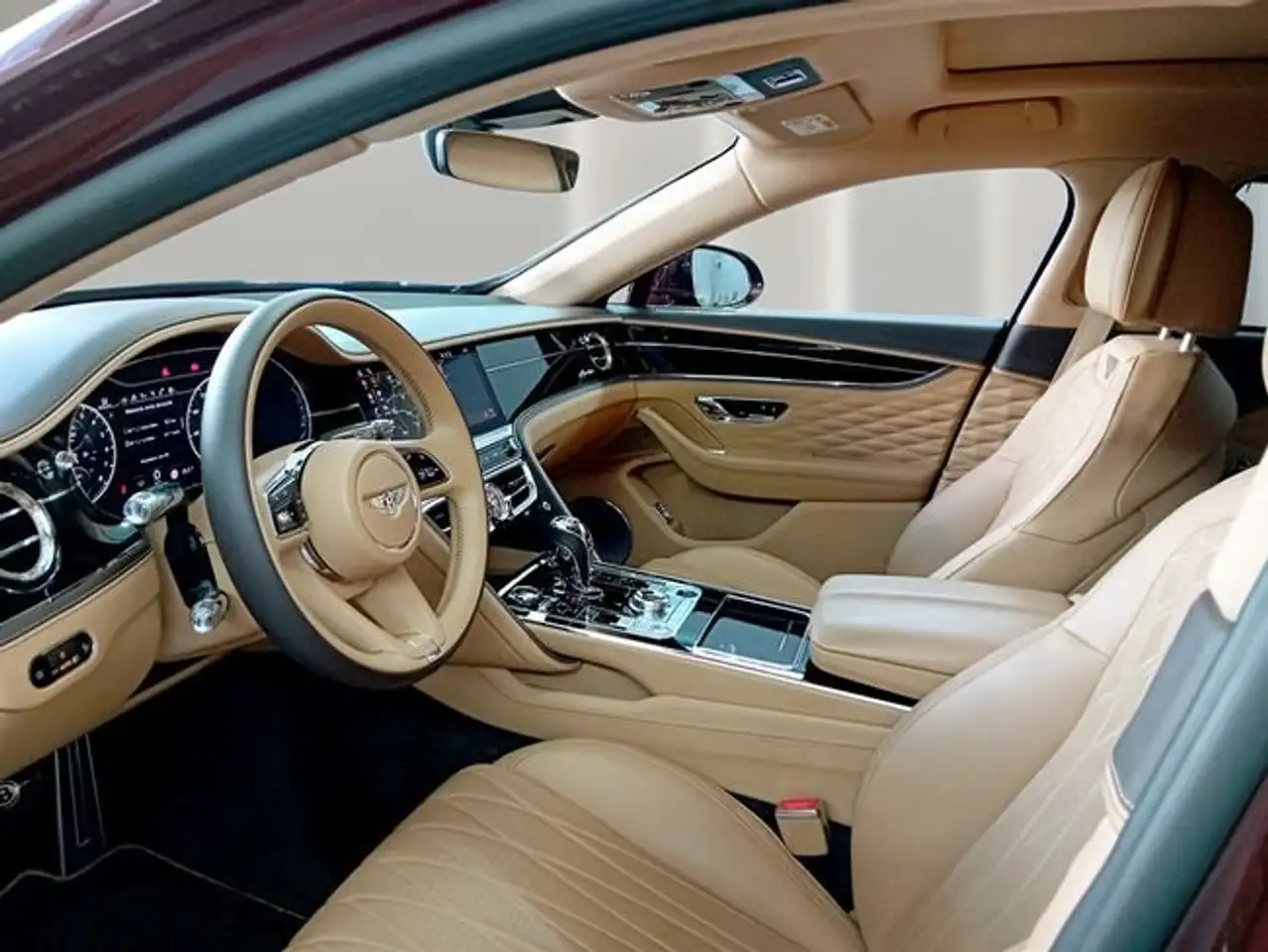Bentley Flying Spur 2025 — фото 9