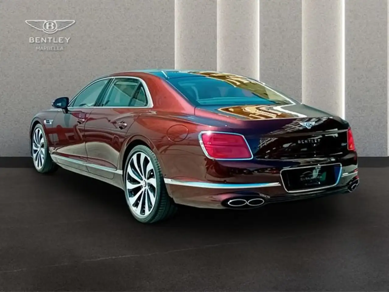 Bentley Flying Spur 2025 — фото 8