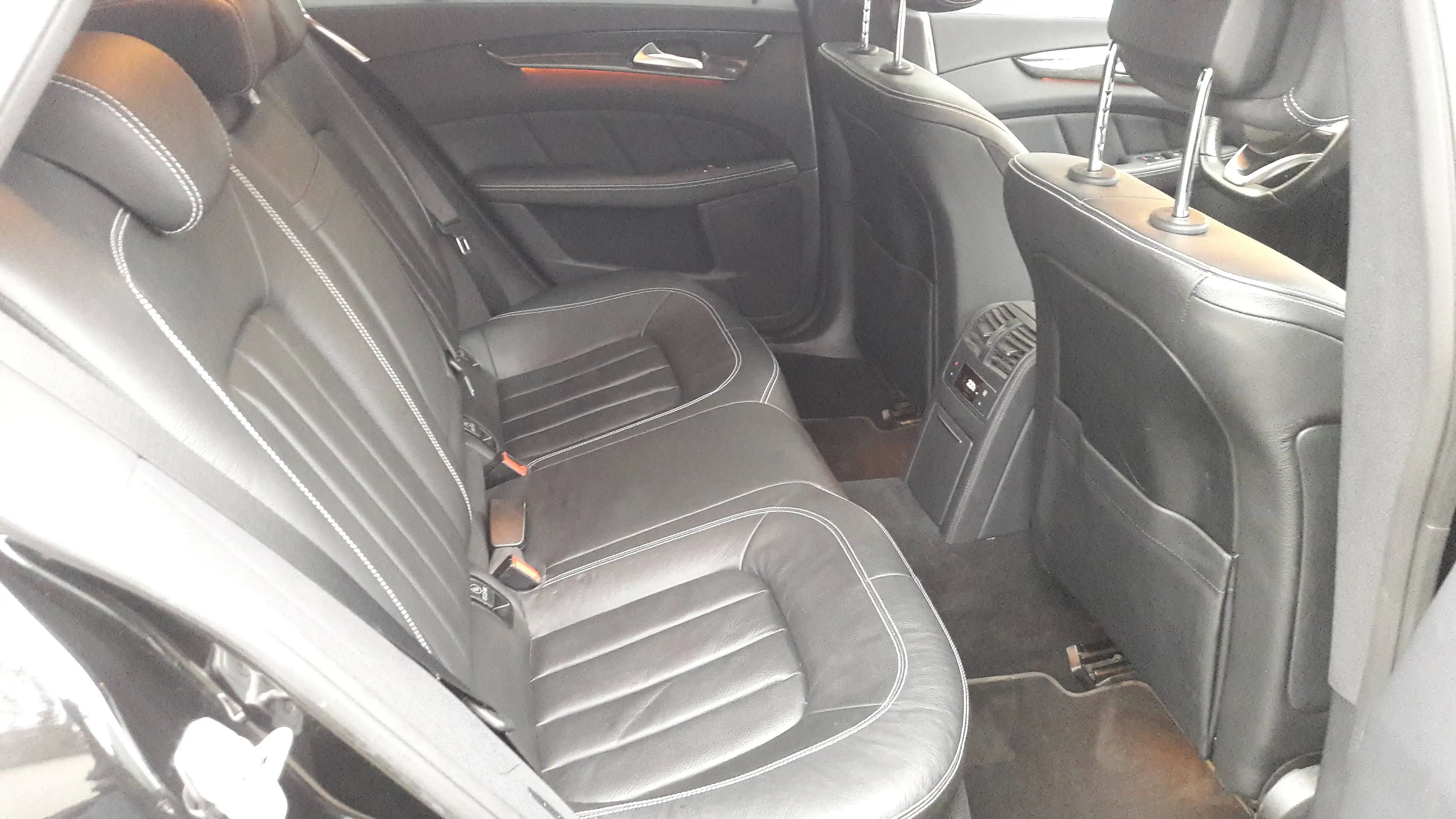 Mercedes-Benz CLS 350 CLS 350 Shooting Brake 350 4Matic *Final Edition * — photo 12