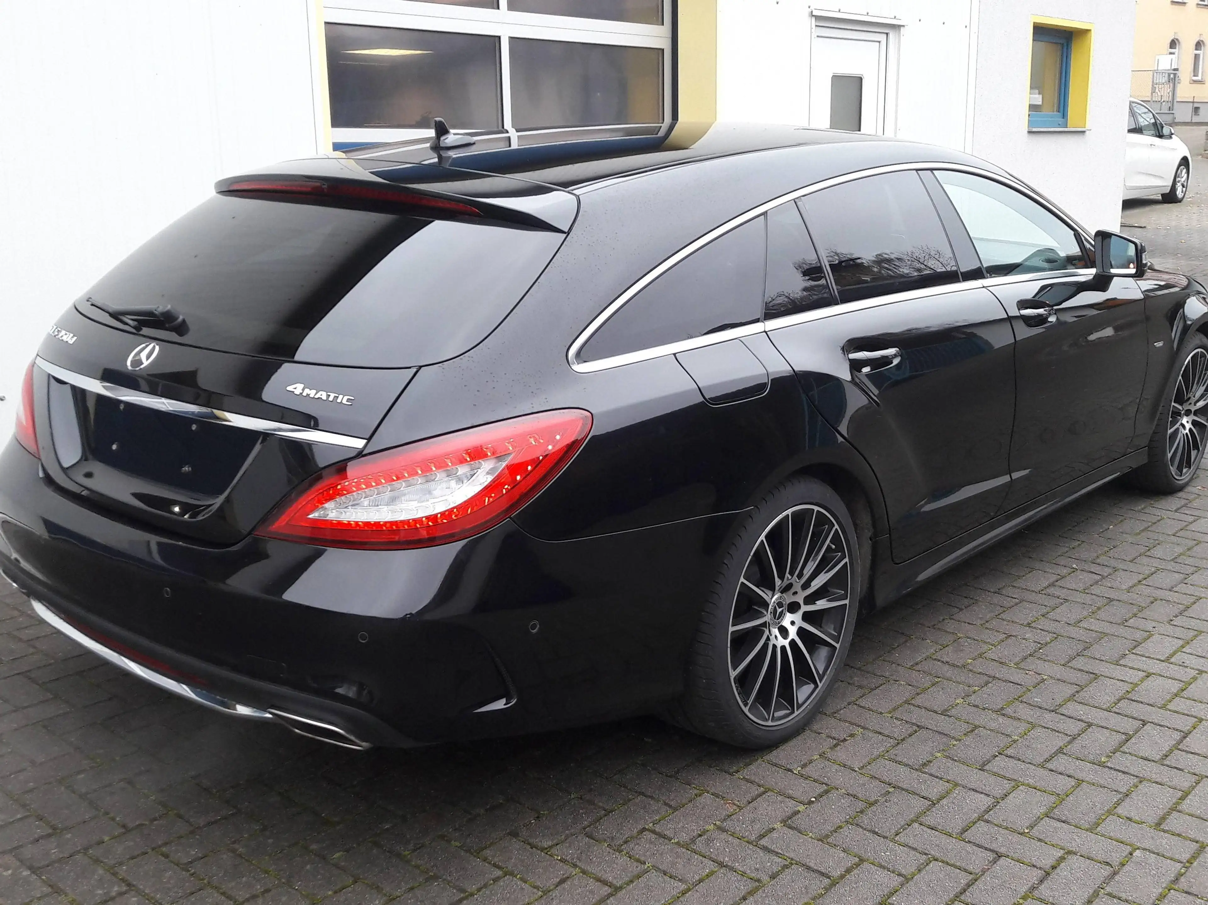 Mercedes-Benz CLS 350 CLS 350 Shooting Brake 350 4Matic *Final Edition * — photo 6