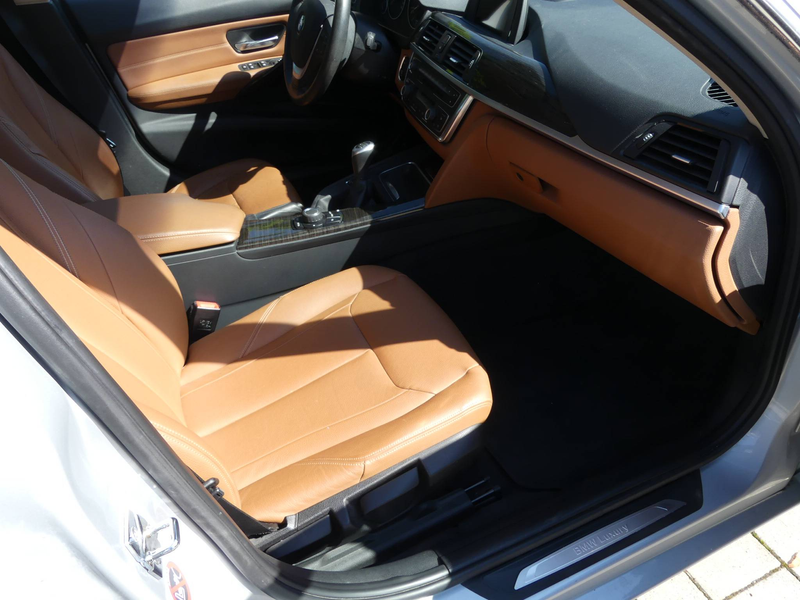BMW 335 335 i Luxury 360 PS Kundenauftrag wg. Todesfall — photo 15