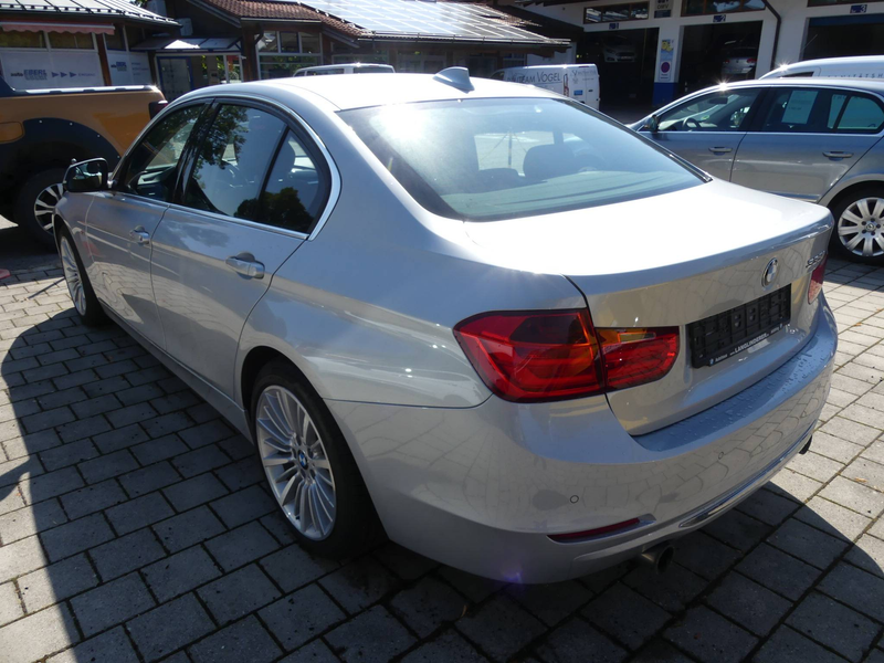 BMW 335 335 i Luxury 360 PS Kundenauftrag wg. Todesfall — photo 4