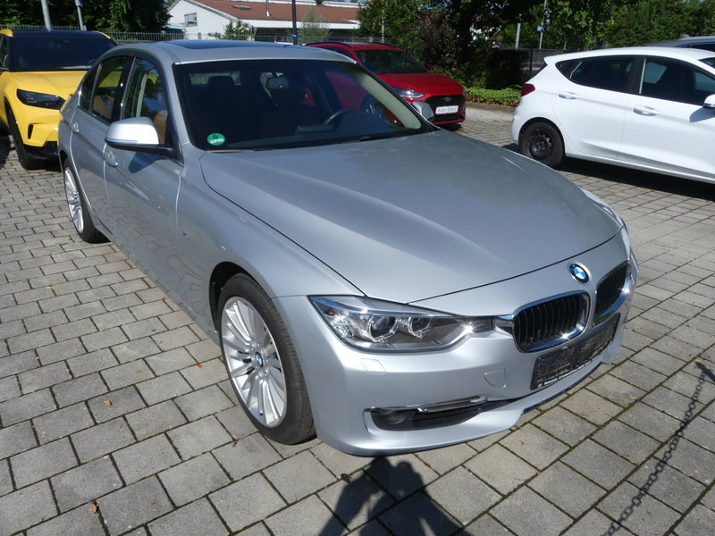 BMW 335 335 i Luxury 360 PS Kundenauftrag wg. Todesfall — photo 2