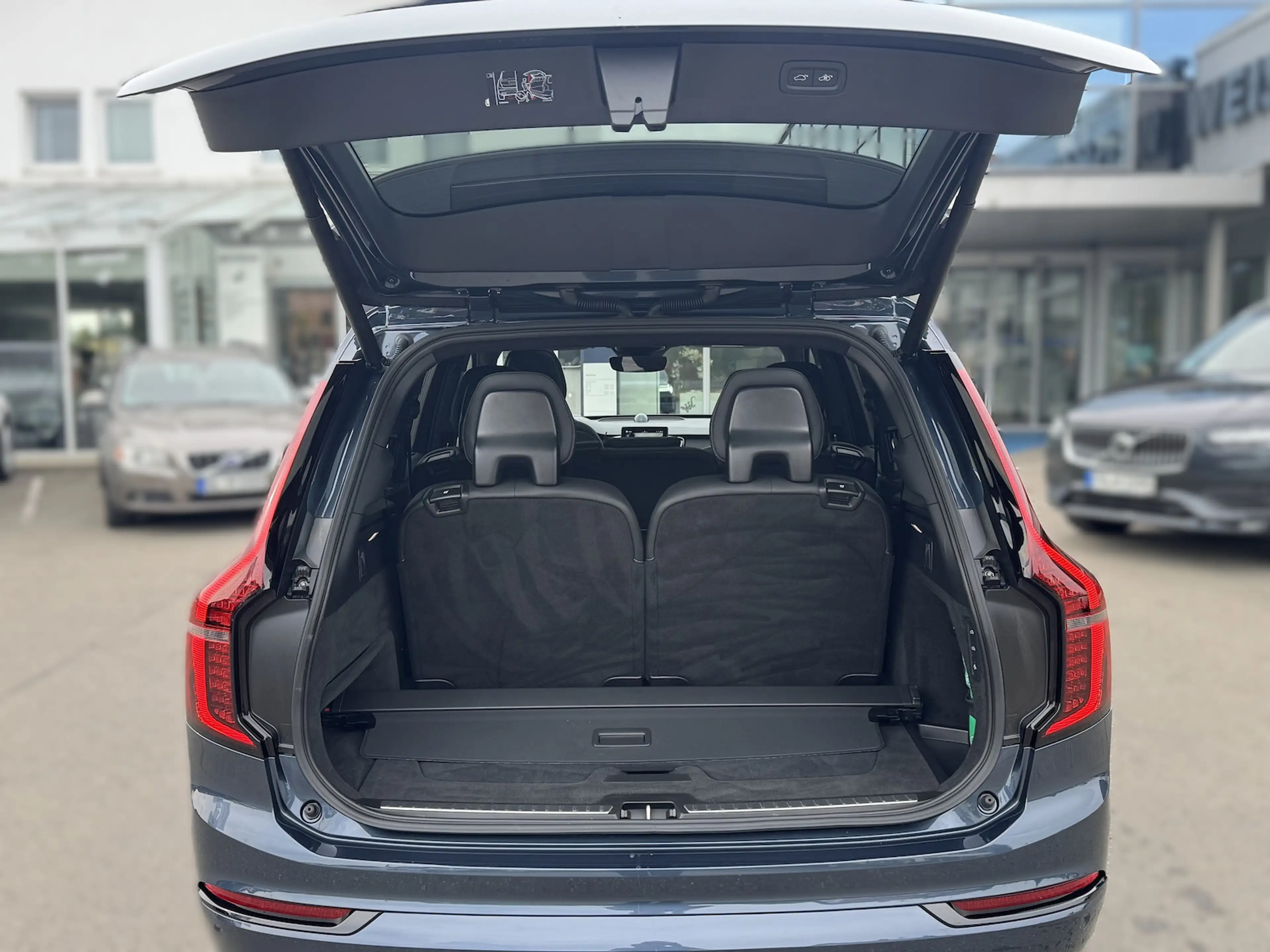 Volvo XC90 T8*Ultra* Black Edition*NP 110820*VOLL*LFW — photo 7