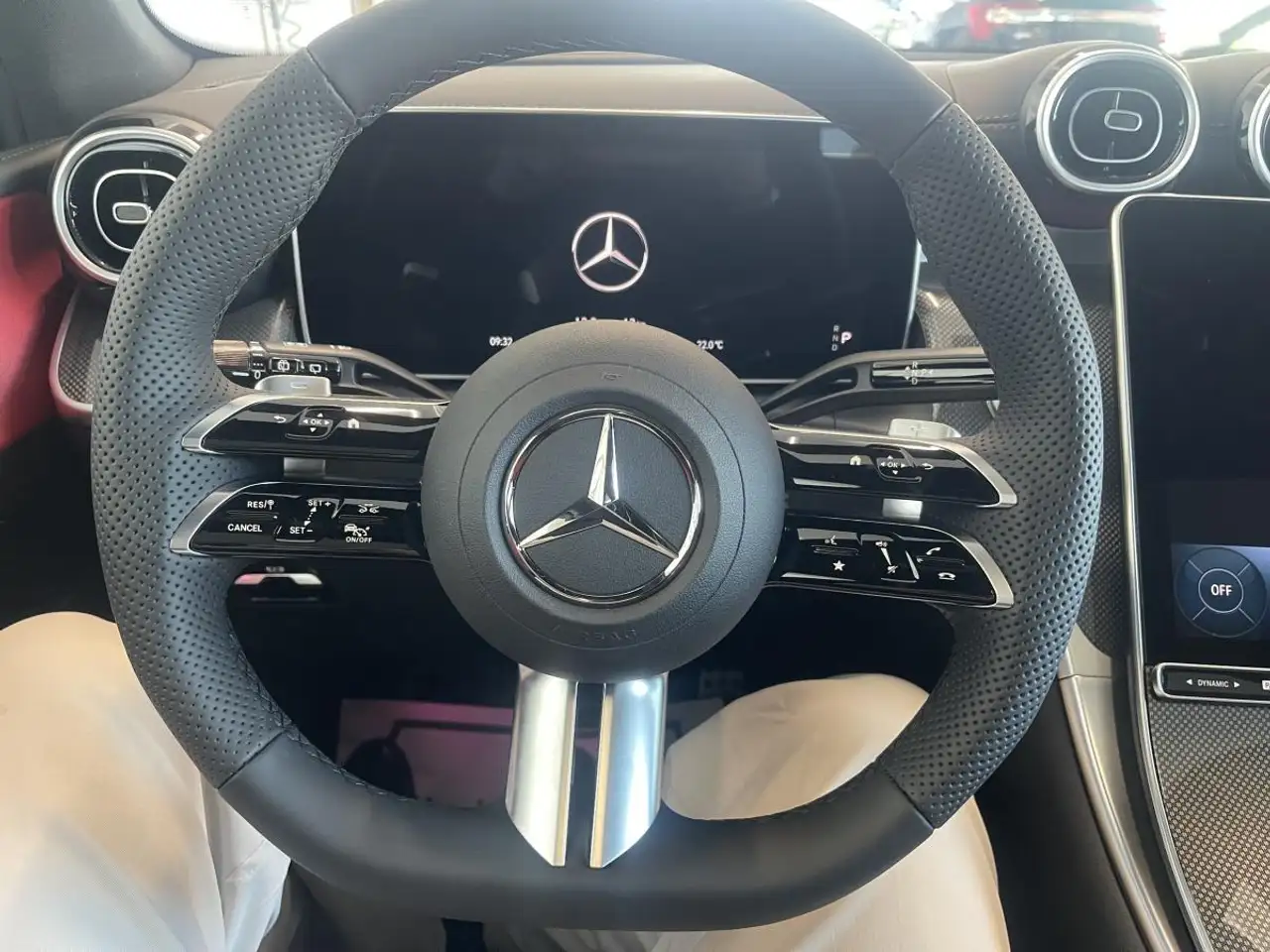 Mercedes-Benz GLC photo Mercedes-Benz GLC
