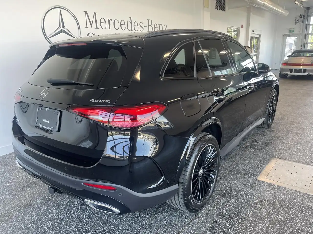 Mercedes-Benz GLC photo Mercedes-Benz GLC