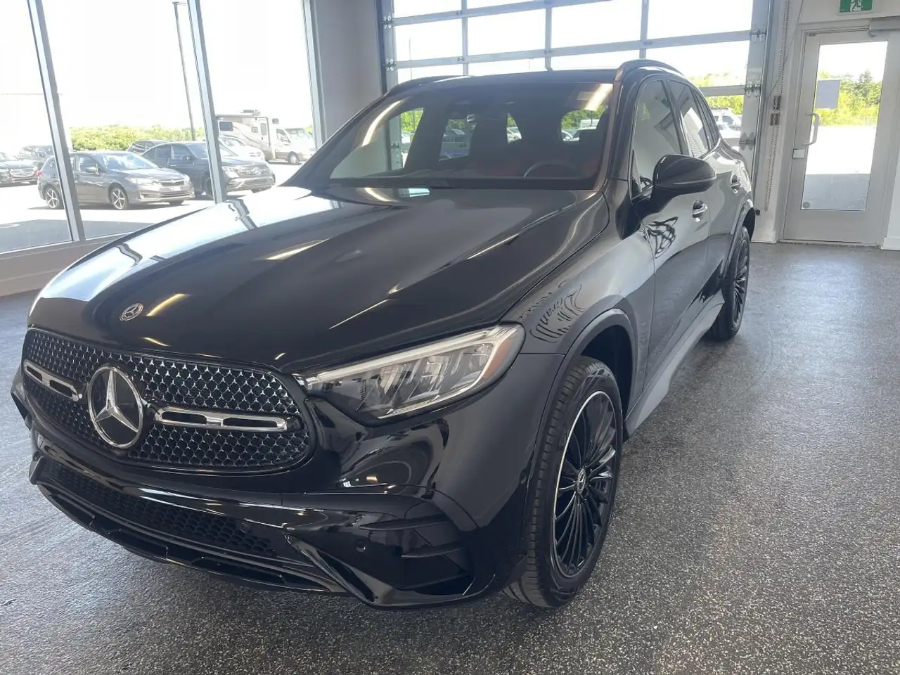 Mercedes-Benz GLC photo Mercedes-Benz GLC